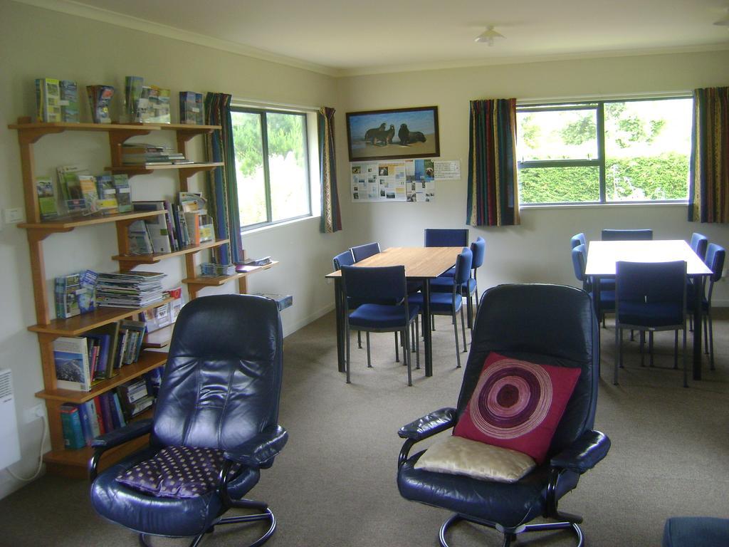 Catlins Newhaven Holiday Park Owaka Phòng bức ảnh
